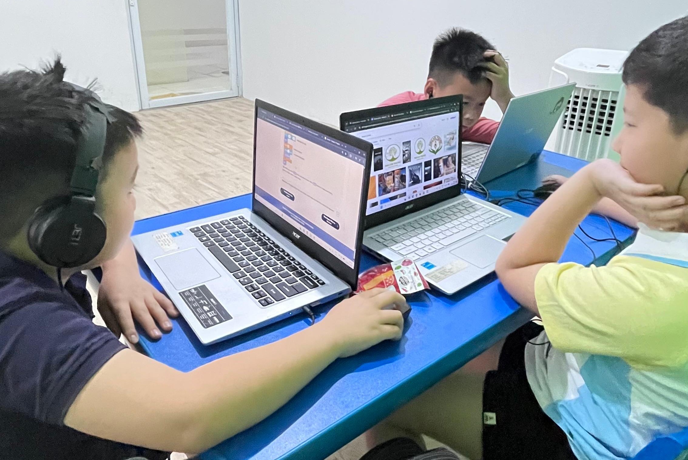 Kolaborasi Kelas Berkelompok