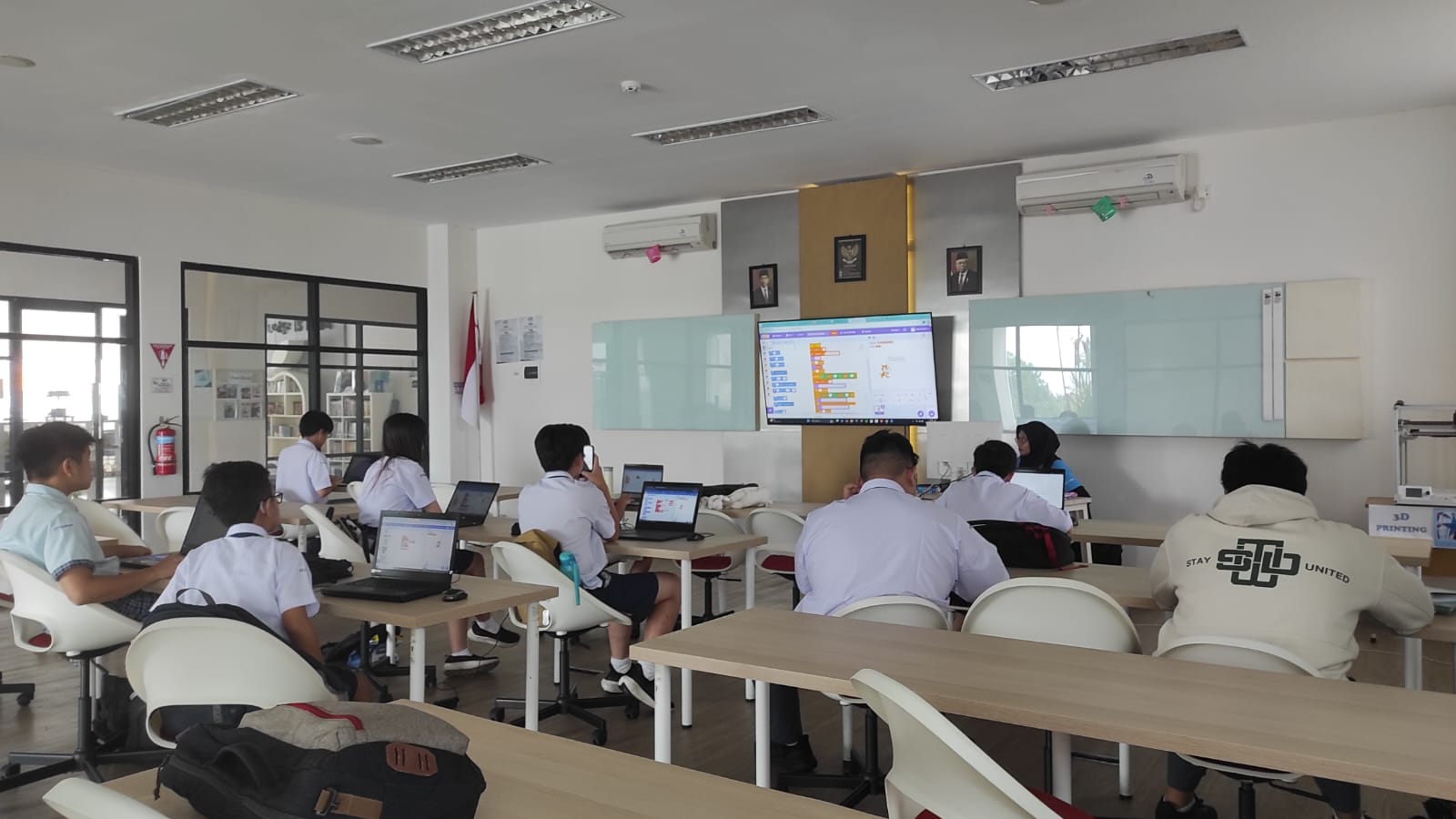 Aktivitas Praktikum Belajar Mengajar 2
